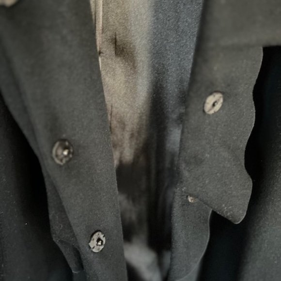 Elie Tahari coat - Picture 4 of 5